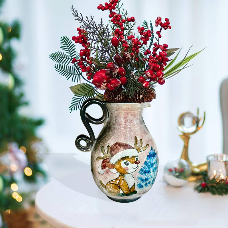 Christmas flowers in vase will decorate your home