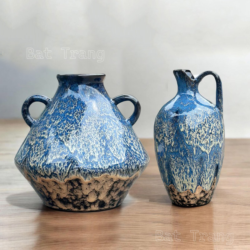 Decorate your living space with Cobalt Blue Ceramic Vase Set