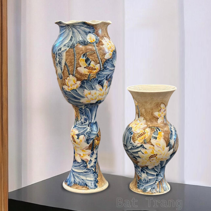 Antique-Style Blue Brown Decorative Vase with Lotus Motifs