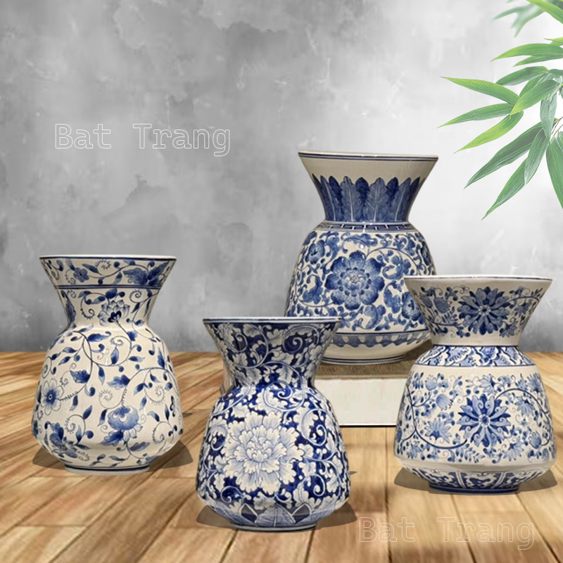 Bat Trang Flared Rim Vase – Traditional Blue and White Floral Ceramic Vase