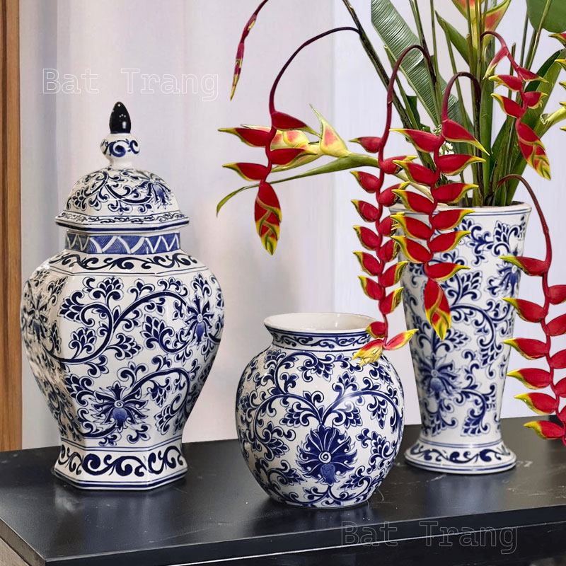 Blue and White Flower Vase – Artistic Vintage Style Decor