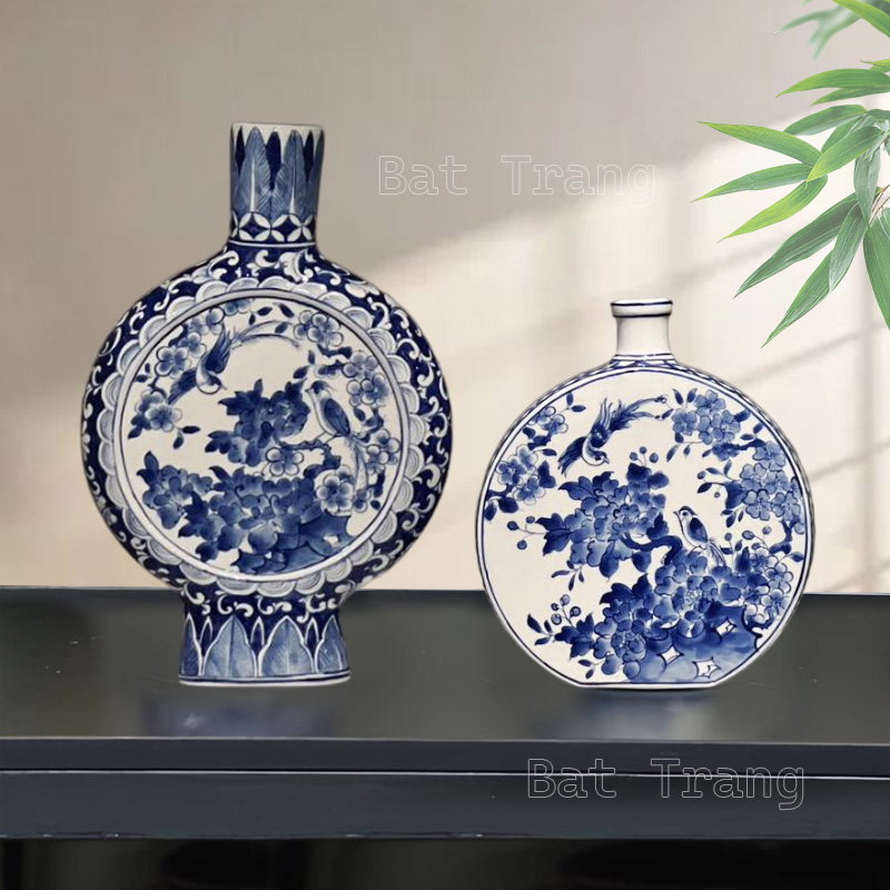 Classic Blue and White Moon Flask Vase-Premium Oriental Decorative Vase
