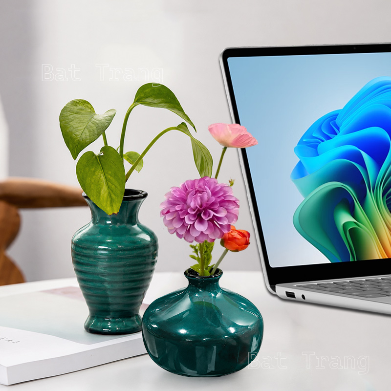 Minimalist Teal Bud Vases for Desk and Shelf Decoration
