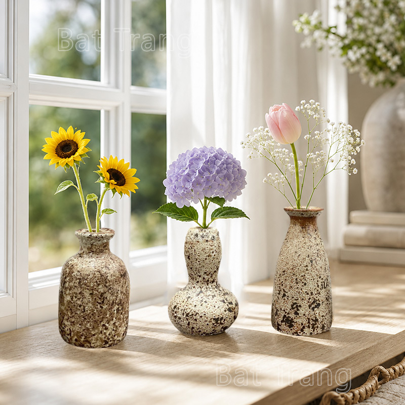 Set of 3 Vintage Small Vases with Flowers for Window Decor